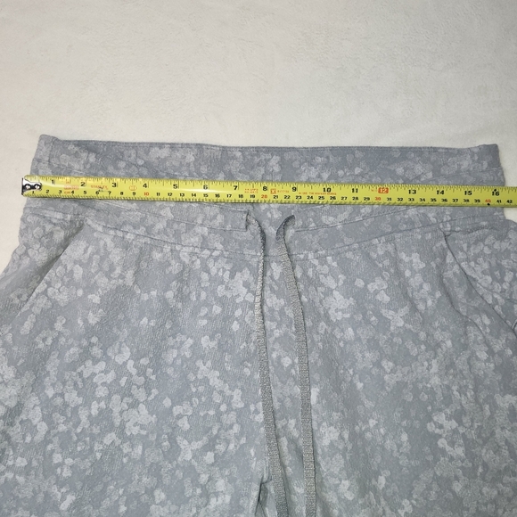 Lululemon Ready to Rulu Jogger Crop Pants Size 10 Grey Spritz Jacquard - Picture 3 of 11